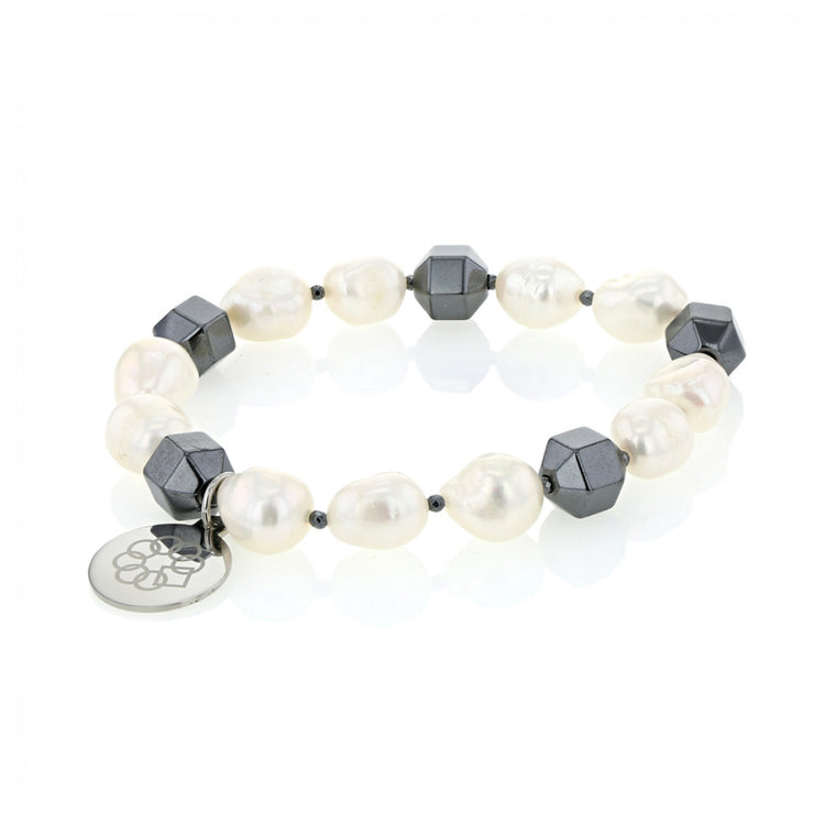 EMBRACE THE DIFFERENCE® stretch bracelet - FRESH WATER PEARL AND GEOMETRIC HEMATITE
